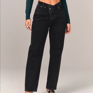 Abercrombie Curve Love High Rise Dad Jean Black 29 Long